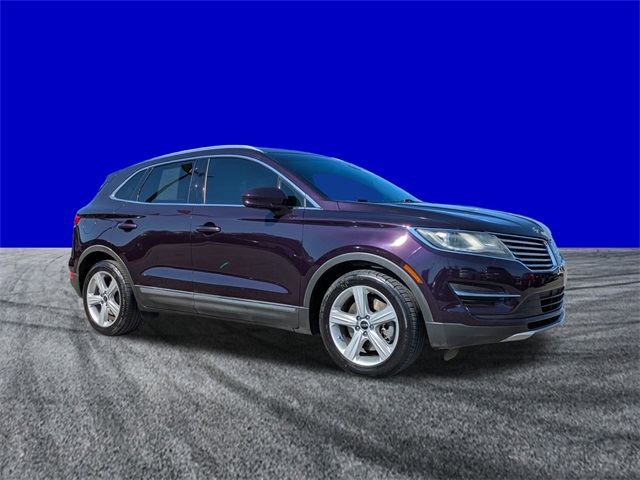 2015 Lincoln MKC Base's photo