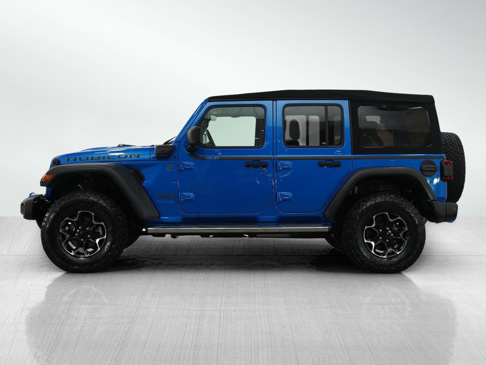 Used 2022 Jeep Wrangler Unlimited Rubicon 4XE with VIN 1C4JJXR62NW191555 for sale in Bloomington, Minnesota