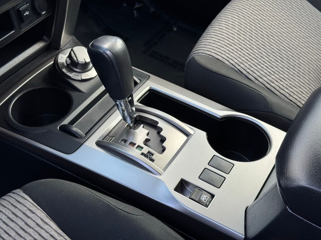 2024 Toyota 4Runner SR5 photo 18
