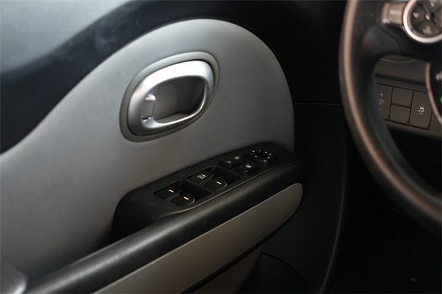 2016 Kia Soul Base photo 14