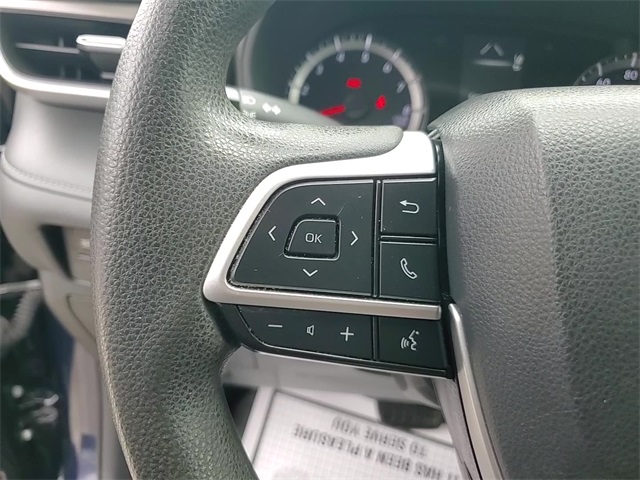 2022 Toyota Highlander L photo 14