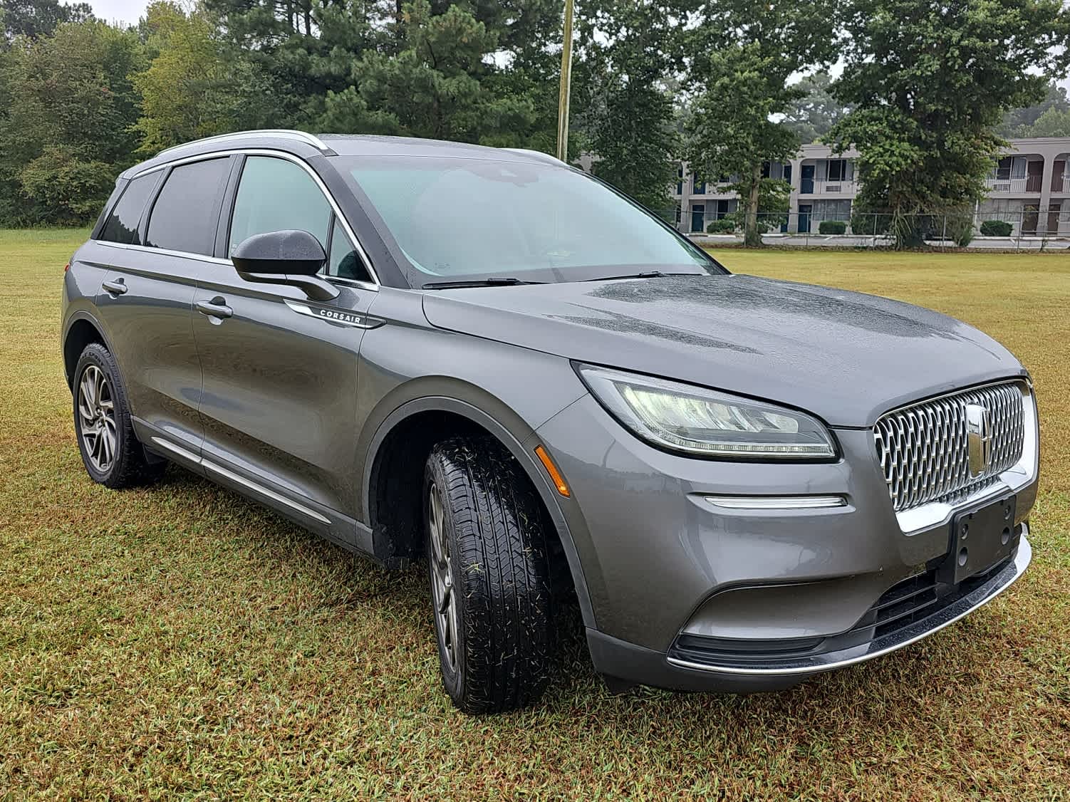 2021 Lincoln Corsair Standard photo 3