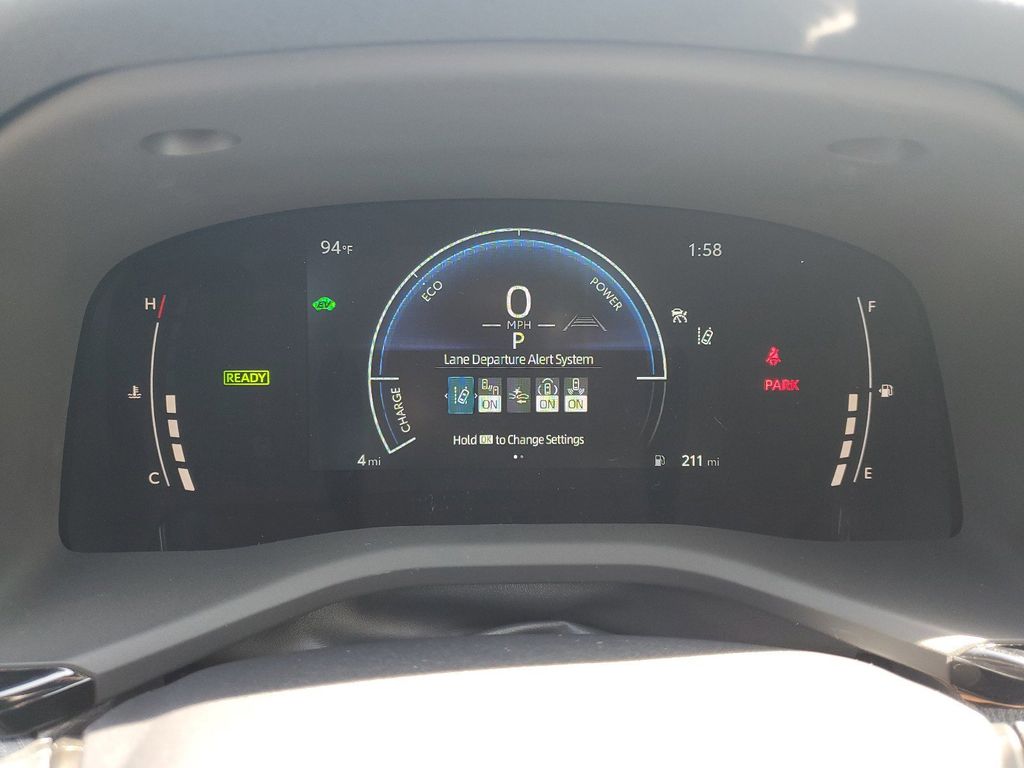 2025 Toyota Camry SE photo 17