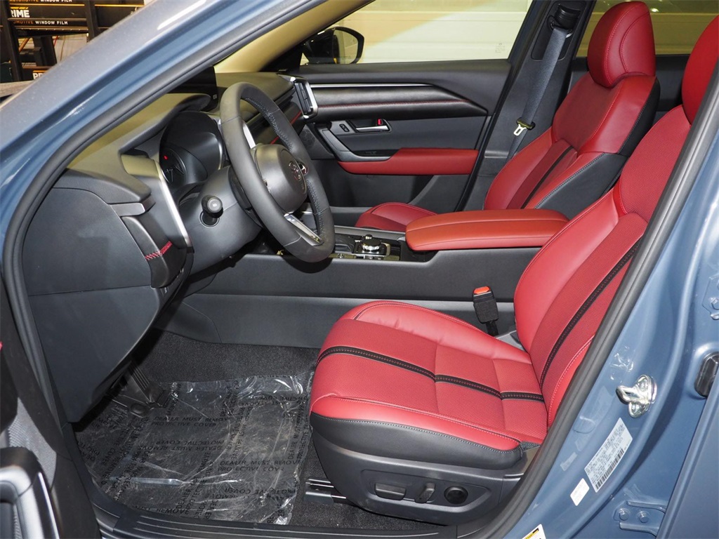 2025 Mazda CX-50 Premium photo 4