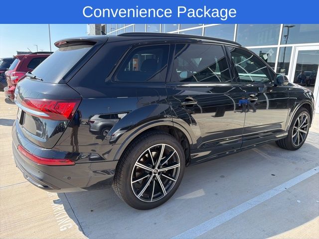 2021 Audi Q7 55 Premium Plus photo 3