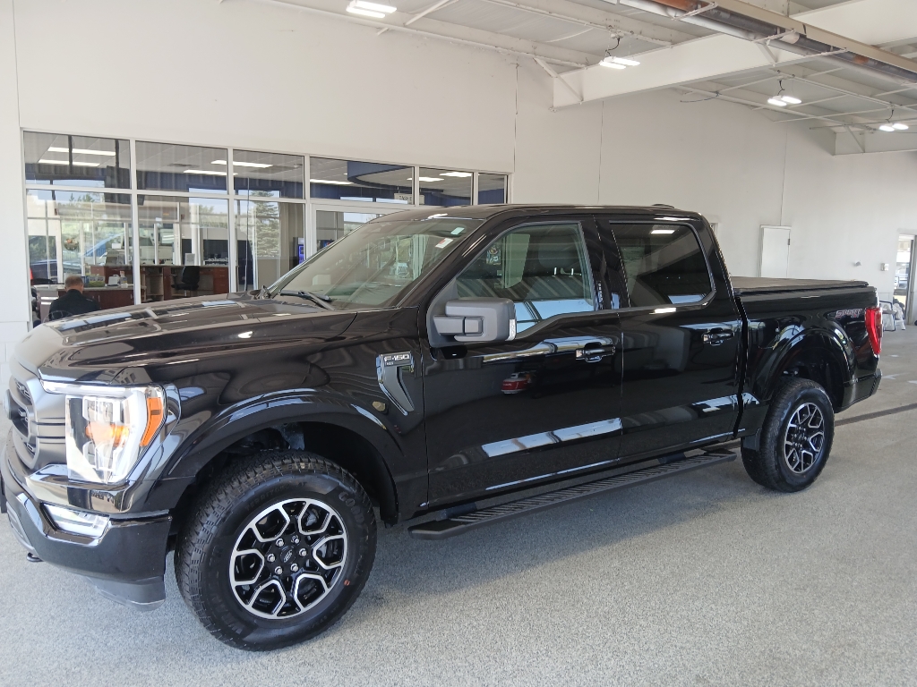 2023 Ford F-150 XLT photo 5