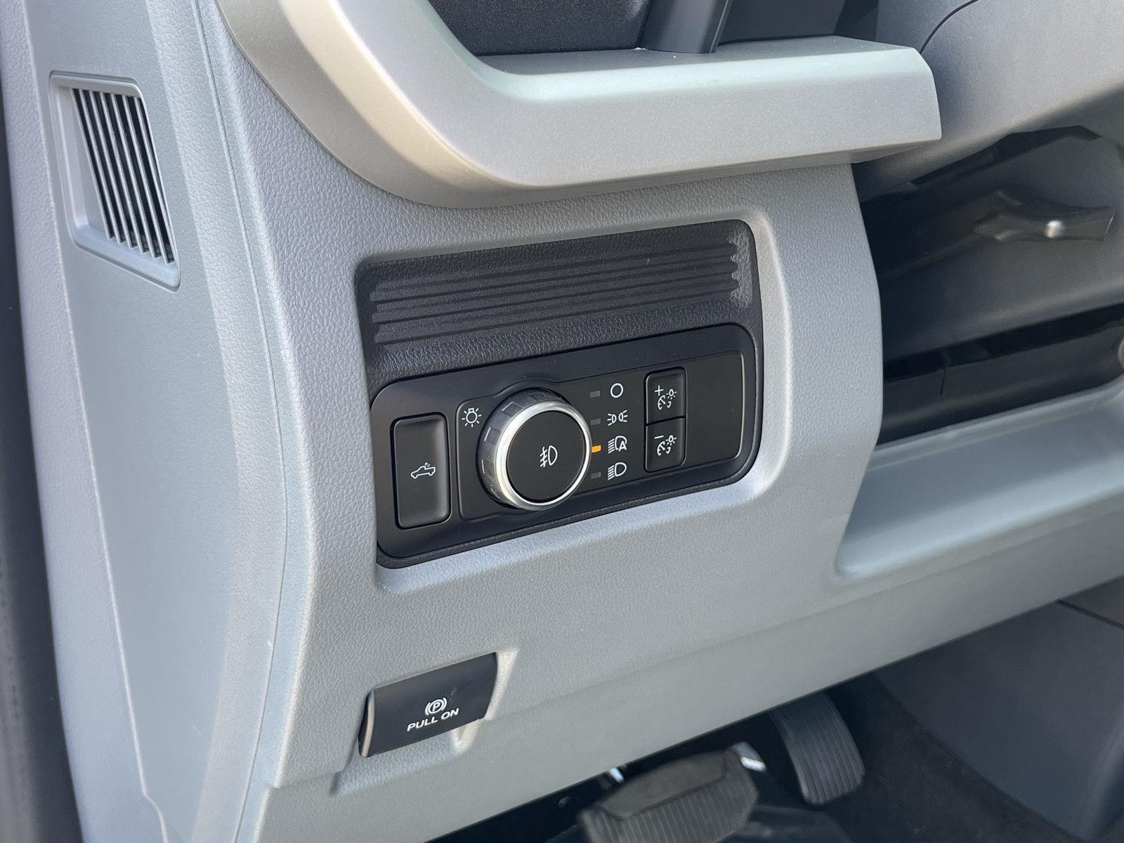 2026 Ford F-350 XLT photo 22