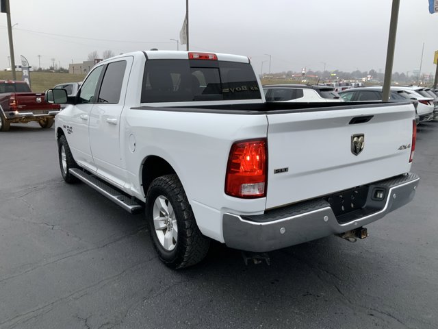 2019 Ram 1500 Classic SLT photo 4