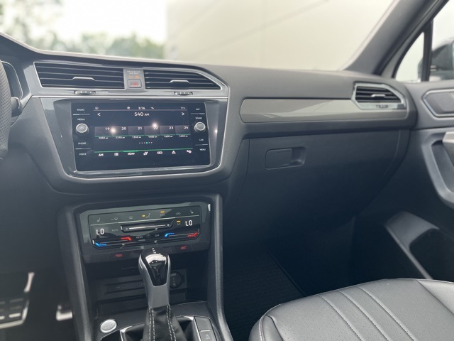 2024 Volkswagen Tiguan SE R-Line Black photo 6
