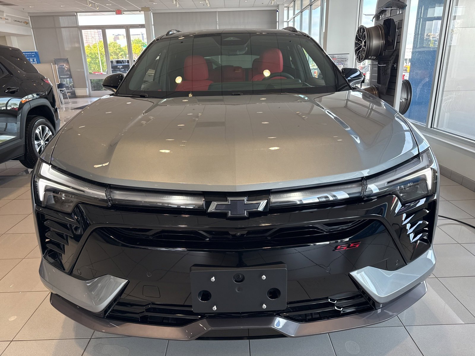 2026 Chevrolet Blazer EV photo 2
