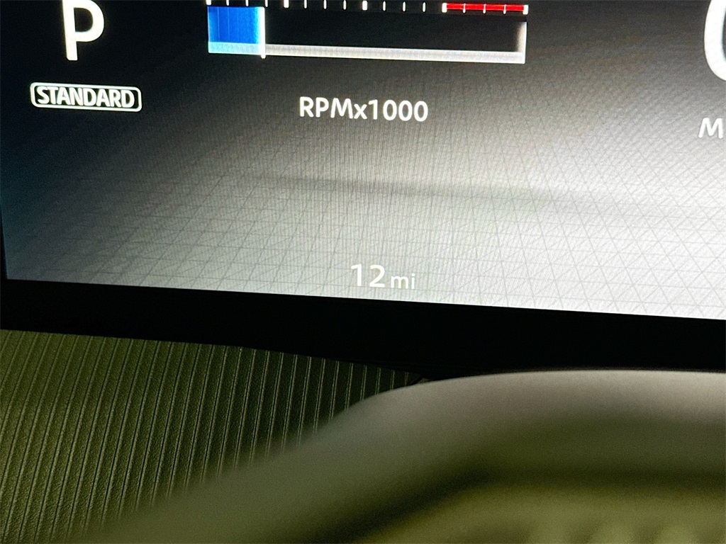 2025 Nissan Murano SV photo 23