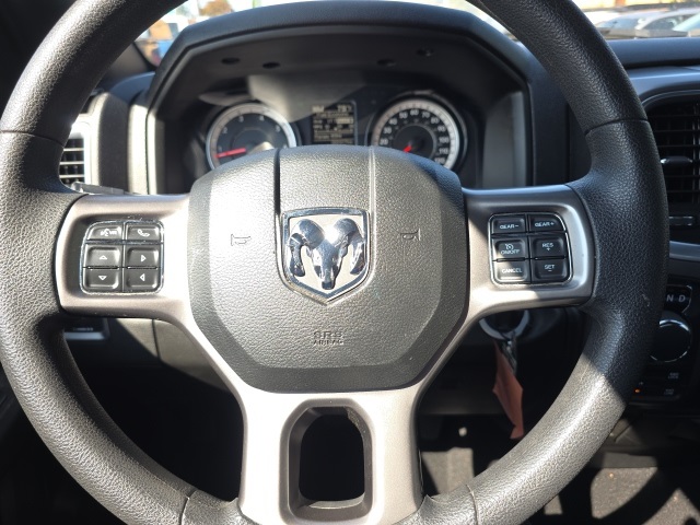 2024 Ram 1500 Classic Warlock photo 14