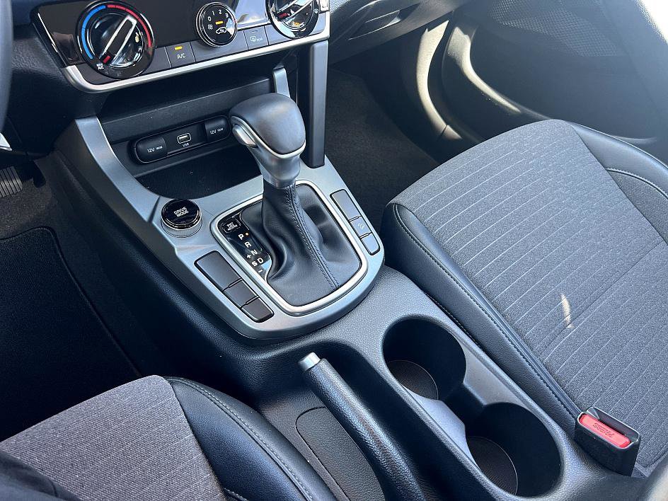 2021 Kia Seltos S photo 23