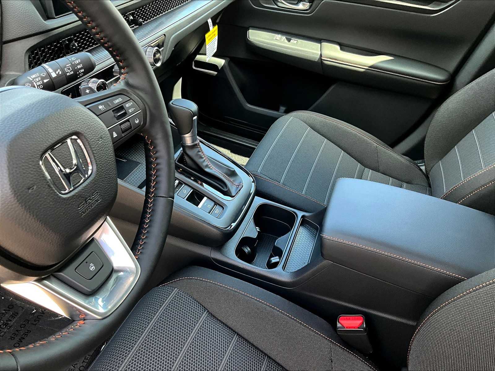 2026 Honda CR-V Hybrid photo 13