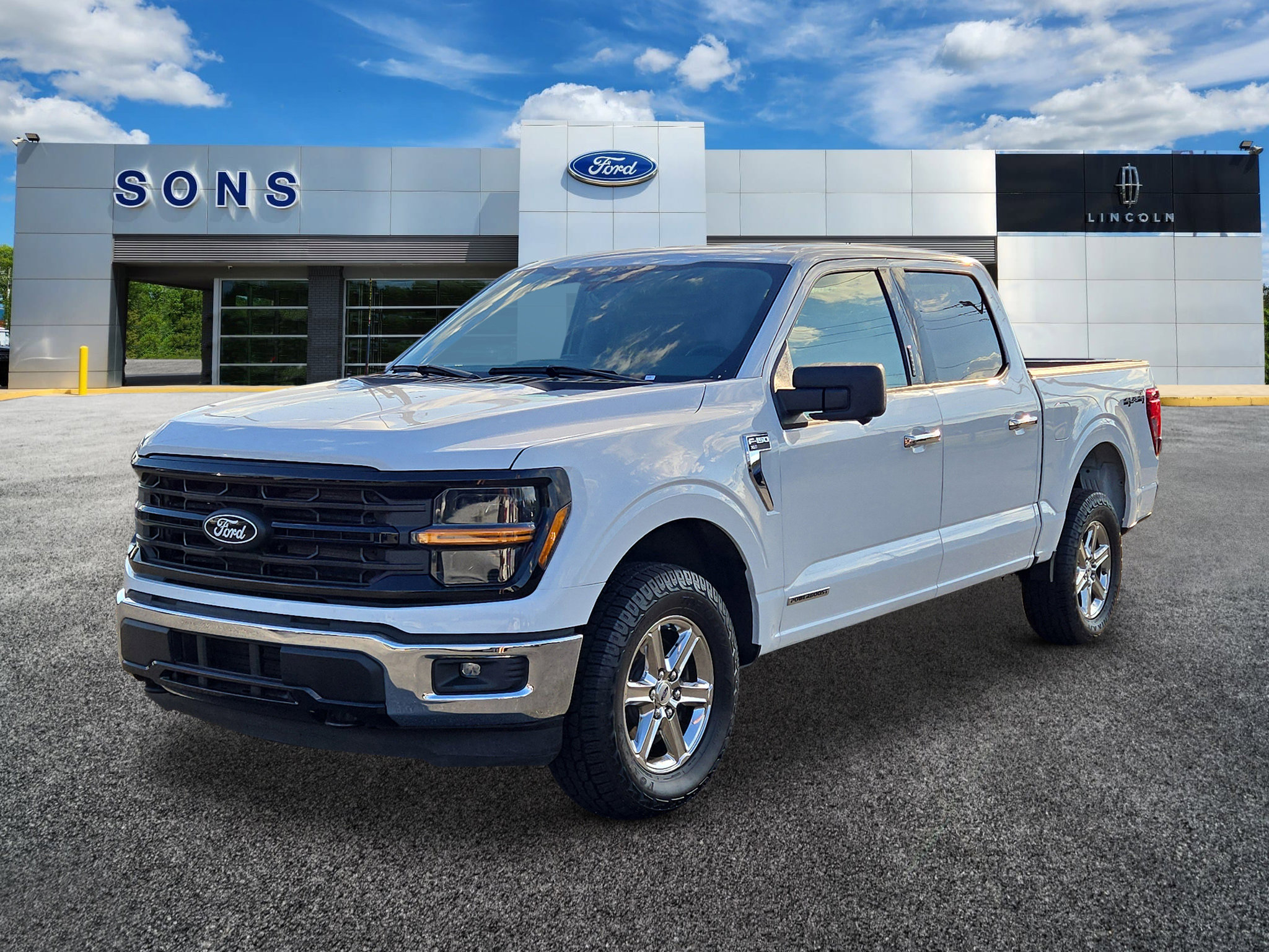 2024 Ford F-150 XLT's photo