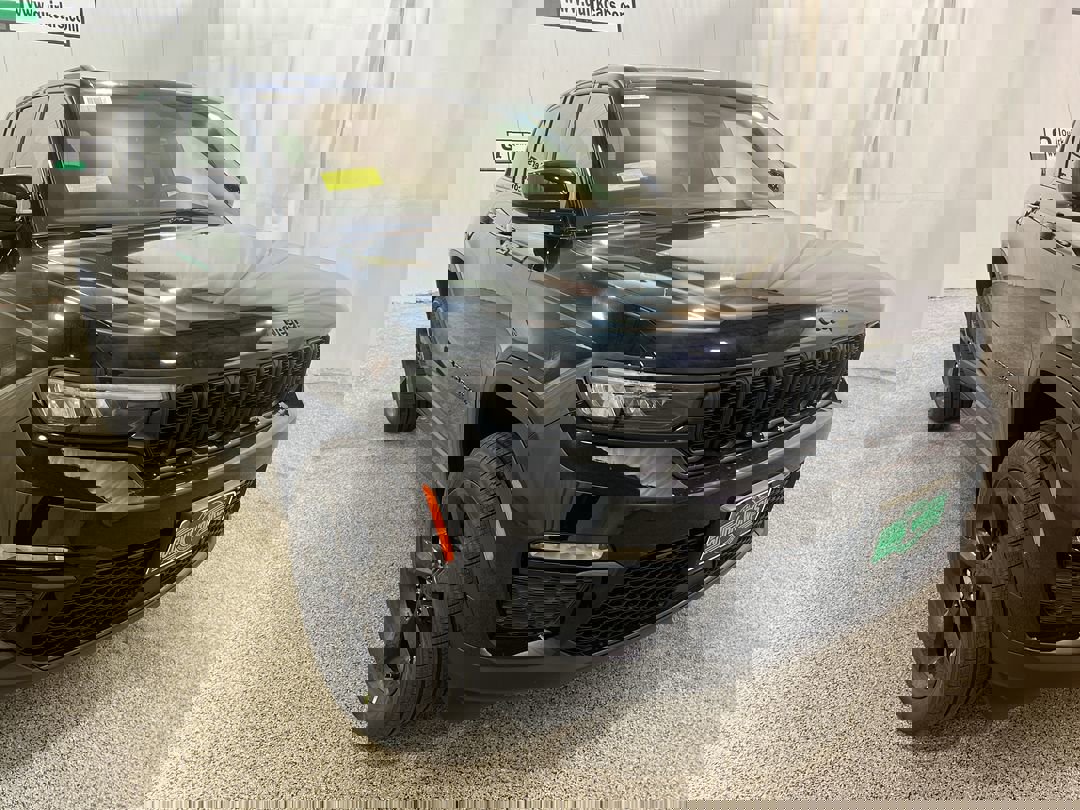 2025 Jeep Grand Cherokee Limited's photo