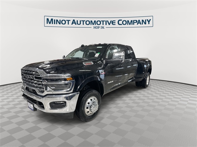 2025 Ram 3500 Limited photo 4