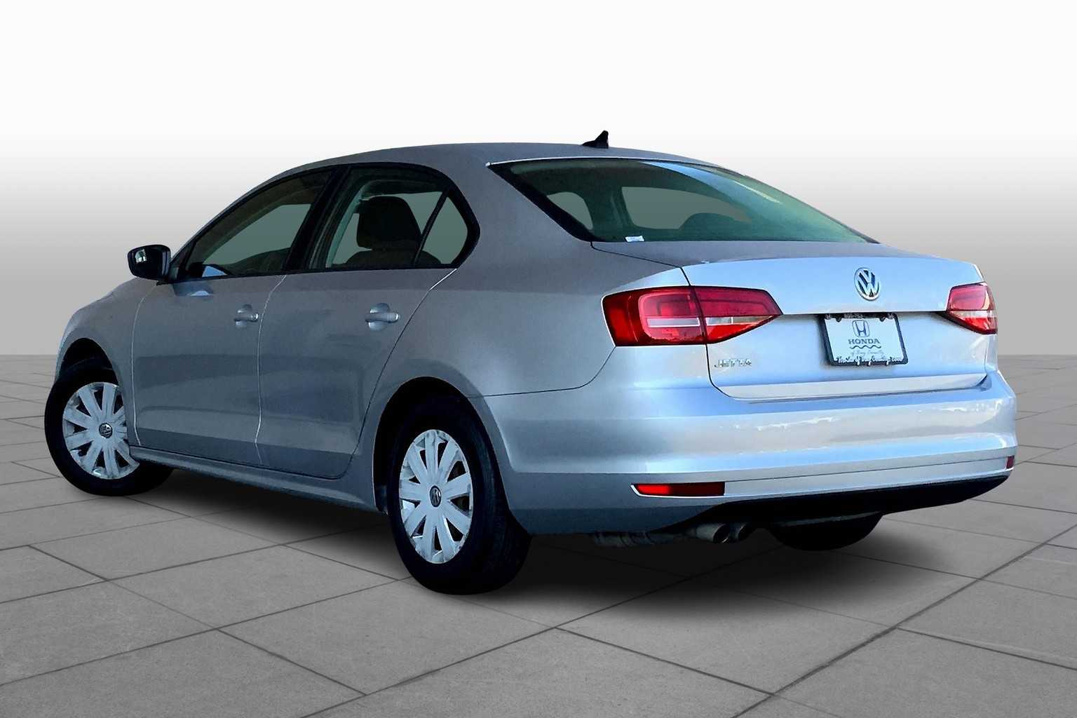 2015 Volkswagen Jetta 2.0 S photo 10