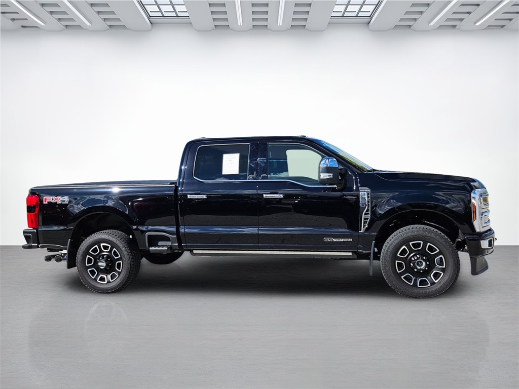 2024 Ford F-250 Platinum photo 4