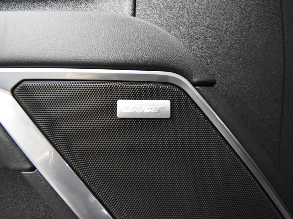 2025 Chevrolet Silverado 1500 RST photo 16