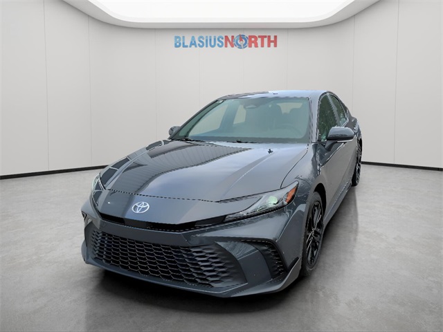 2025 Toyota Camry XSE's photo