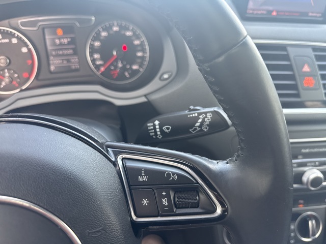2017 Audi Q3 Premium photo 16