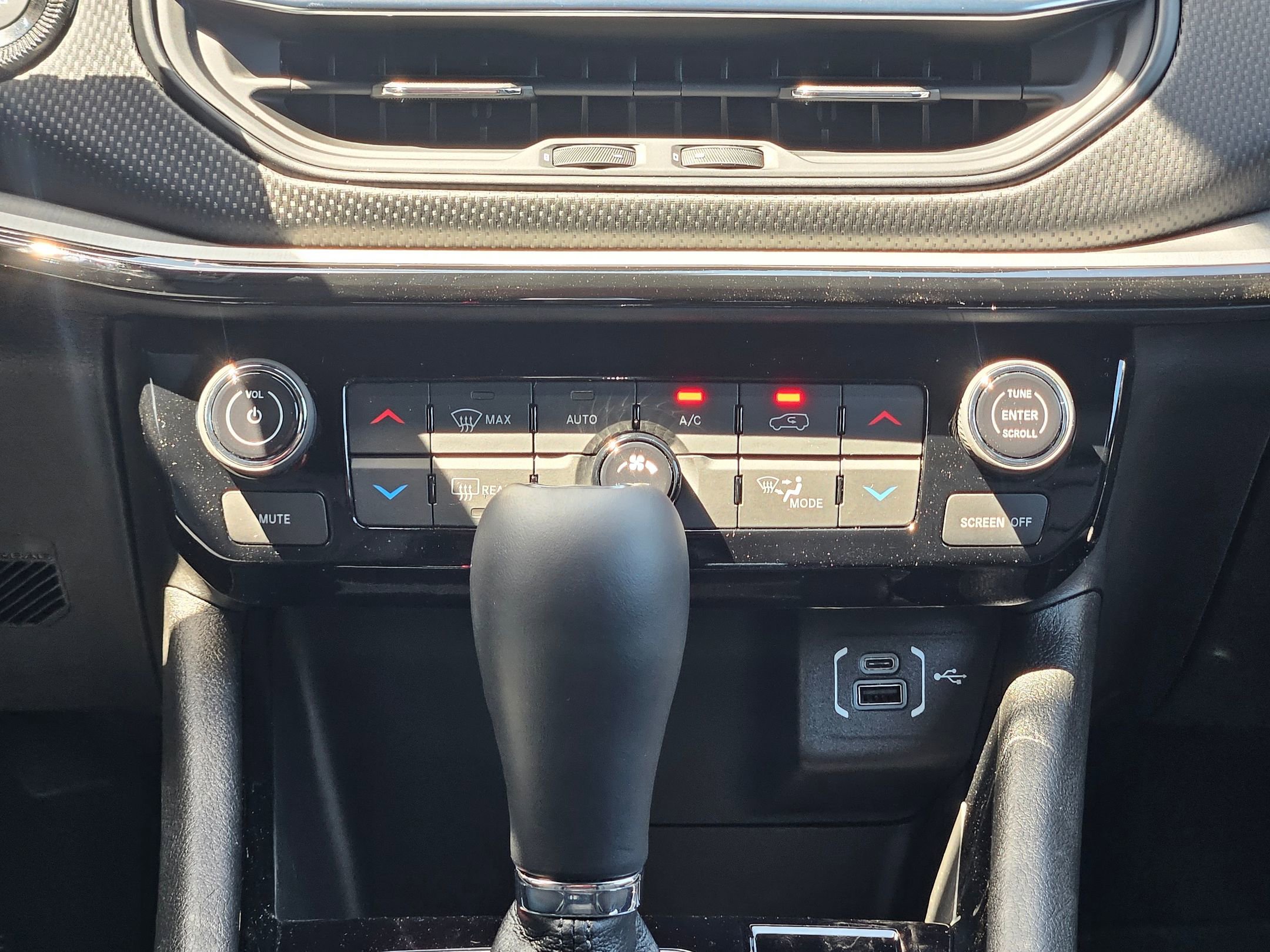 2025 Jeep Compass Limited photo 12
