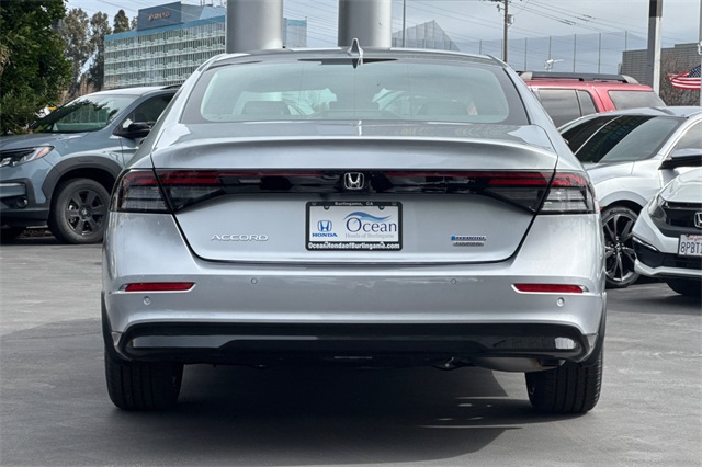 2025 Honda Accord Hybrid Touring photo 5