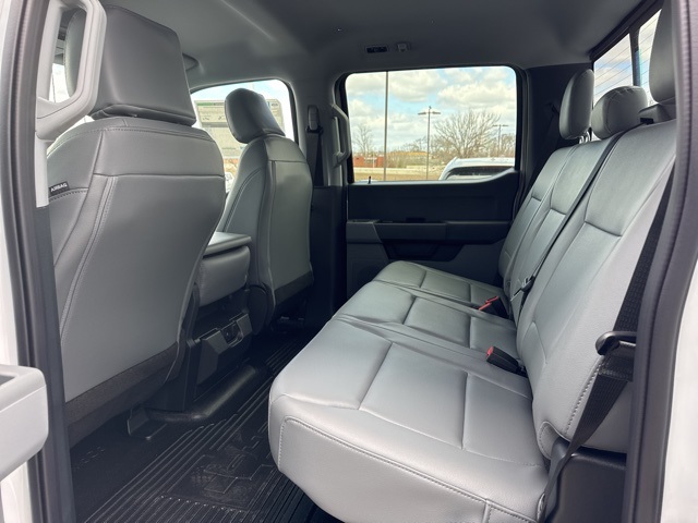 2025 Ford F-350 XL photo 5