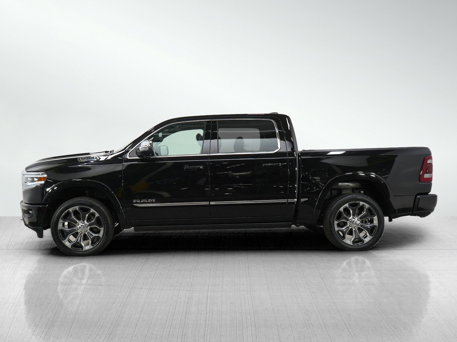 Used 2023 RAM Ram 1500 Pickup Limited with VIN 1C6SRFHT0PN526651 for sale in Hopkins, Minnesota