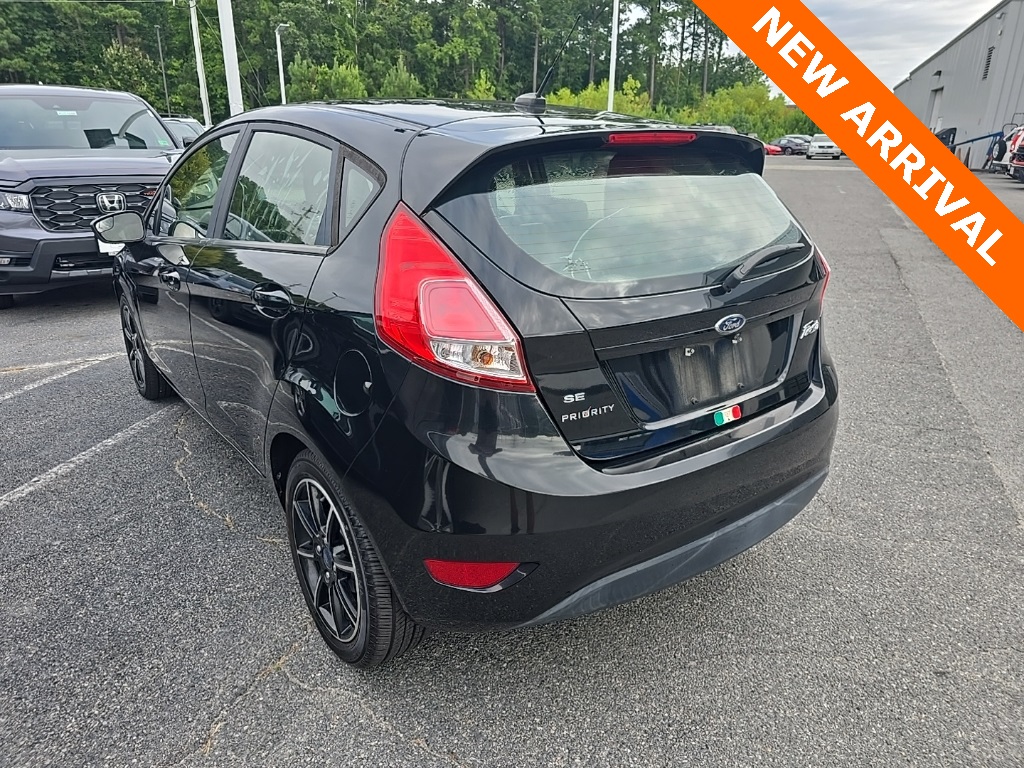 2019 Ford Fiesta SE photo 2
