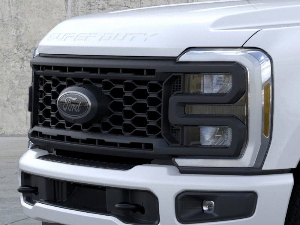 2026 Ford F-350 Lariat photo 17