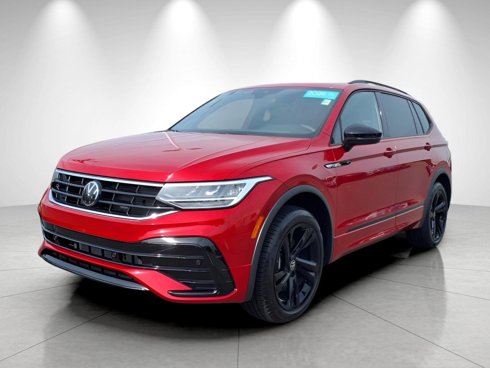 2024 Volkswagen Tiguan SE R-LINE BLACK
