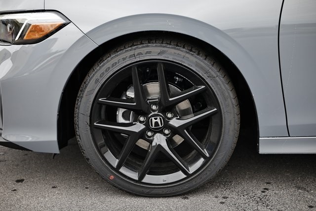 2026 Honda Civic Sport photo 4