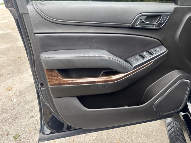 2019 Chevrolet Tahoe LS photo 11