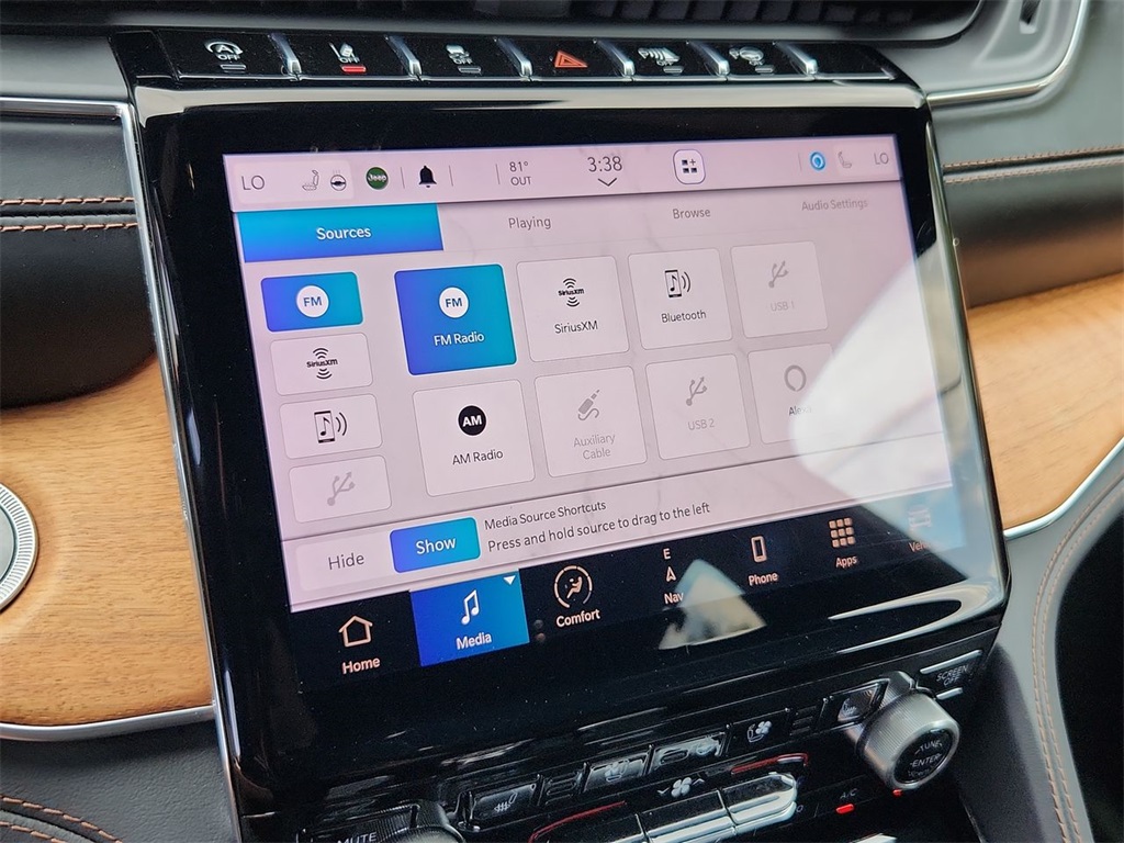2021 Jeep Grand Cherokee L Summit Reserve photo 13