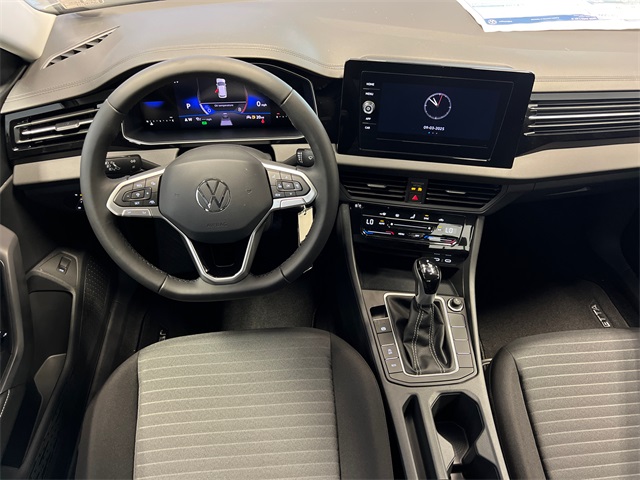 2025 Volkswagen Jetta 1.5T S photo 10