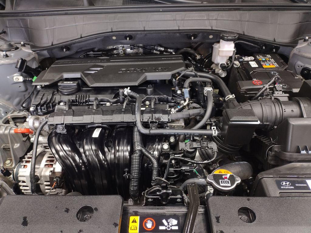 2024 Hyundai Kona SEL photo 9