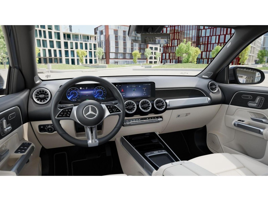 2025 Mercedes Benz EQB photo 4