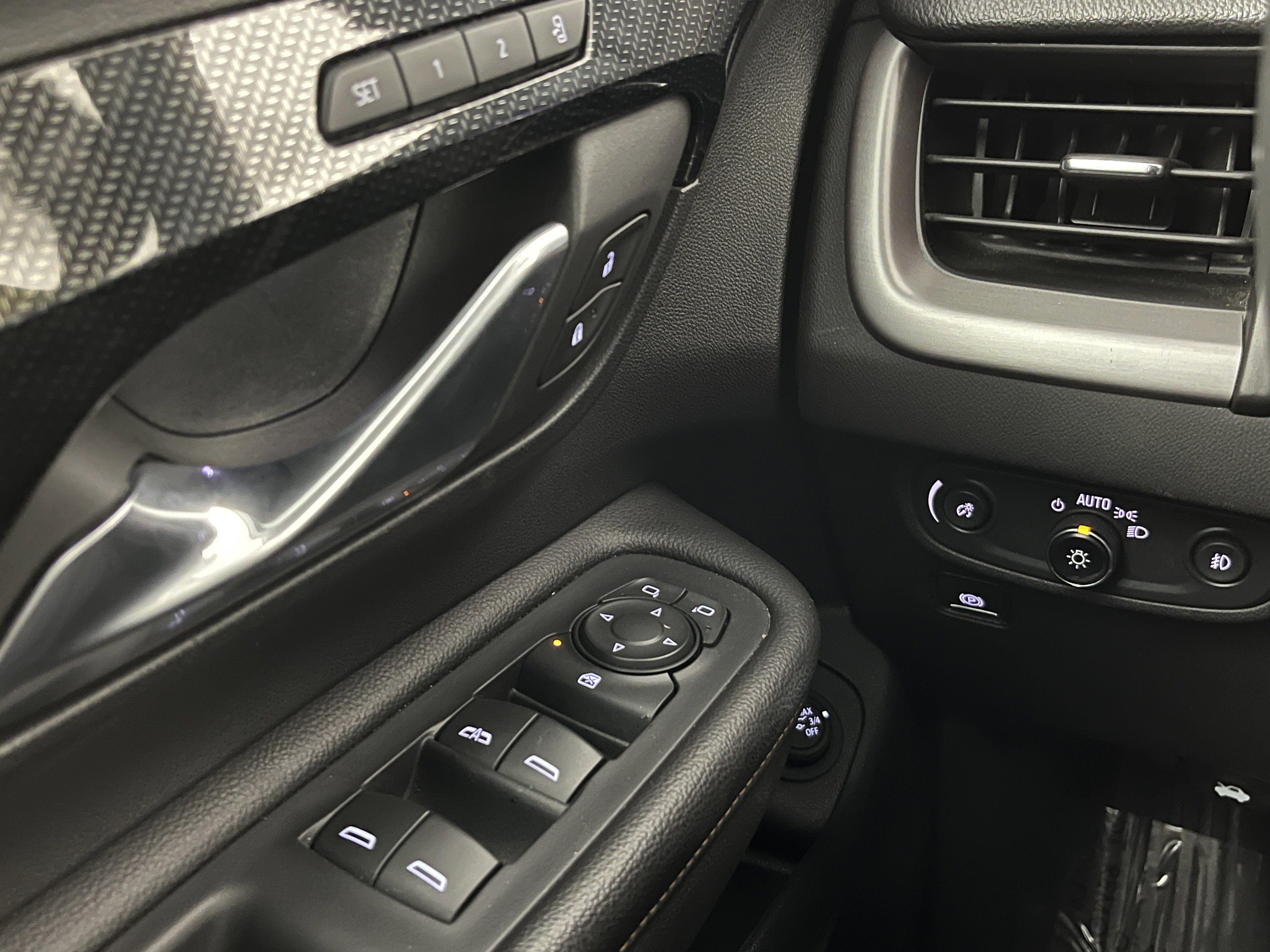 2023 Gmc Terrain AT4 photo 3