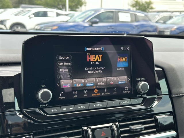 2025 Nissan Pathfinder SV photo 20