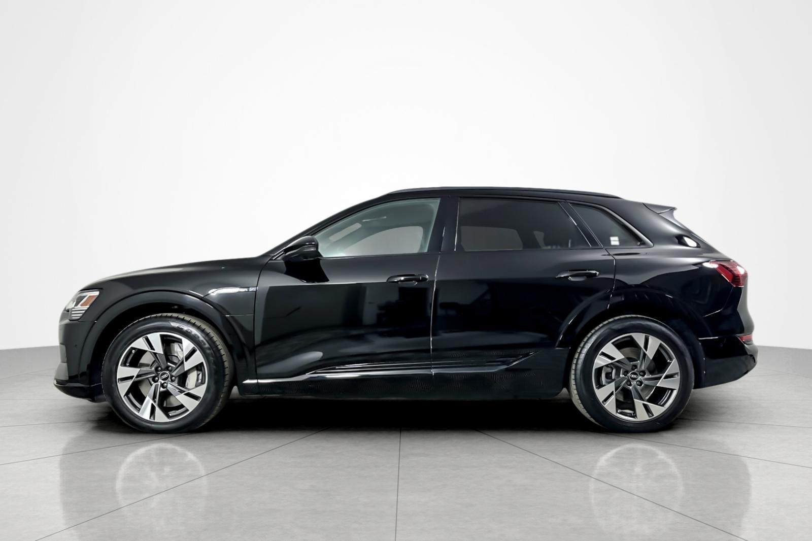 Used 2023 Audi e-tron Premium with VIN WA1AAAGE0PB024882 for sale in Beverly Hills, CA