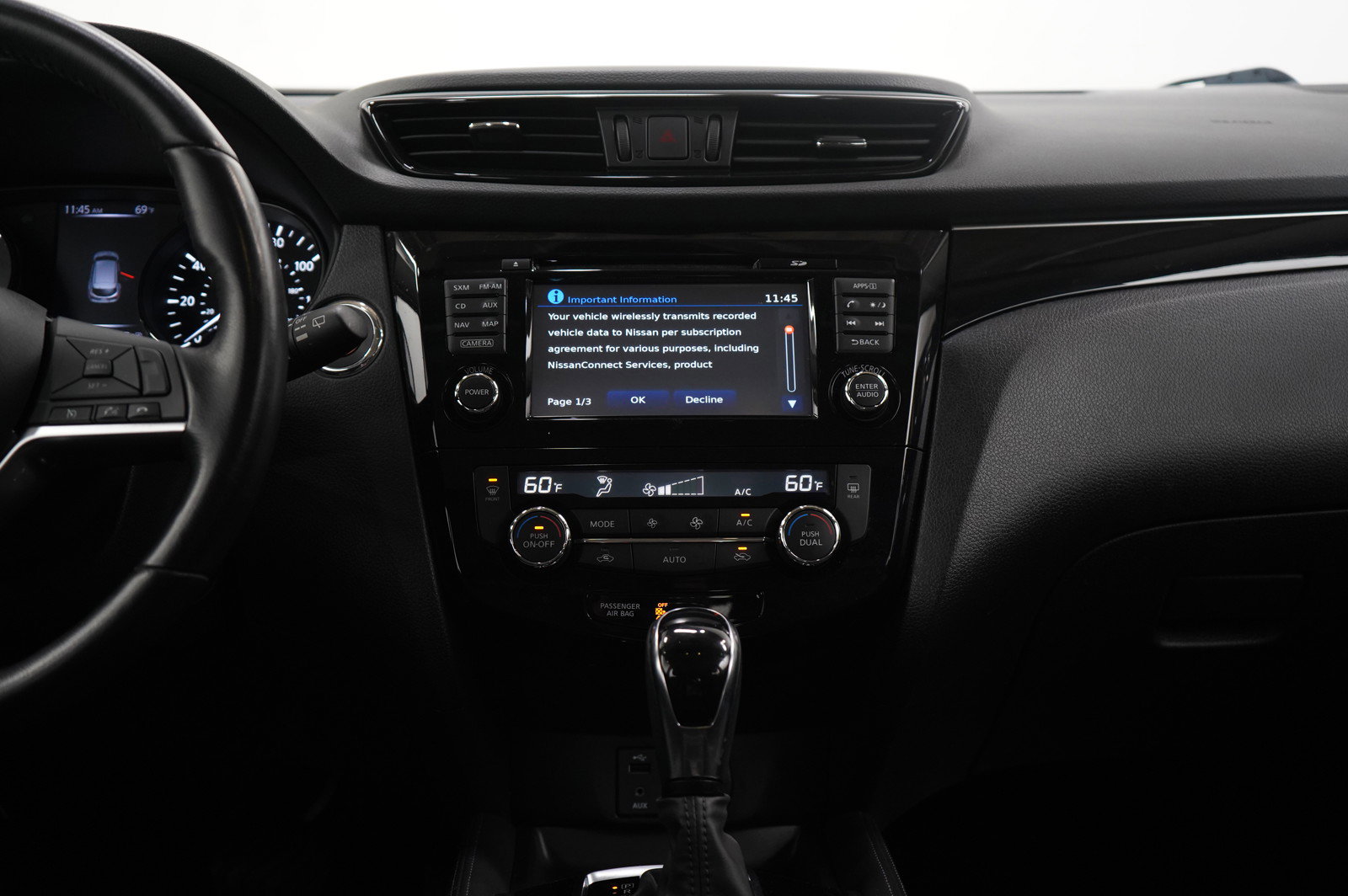 2017 Nissan Rogue Sport SL photo 14