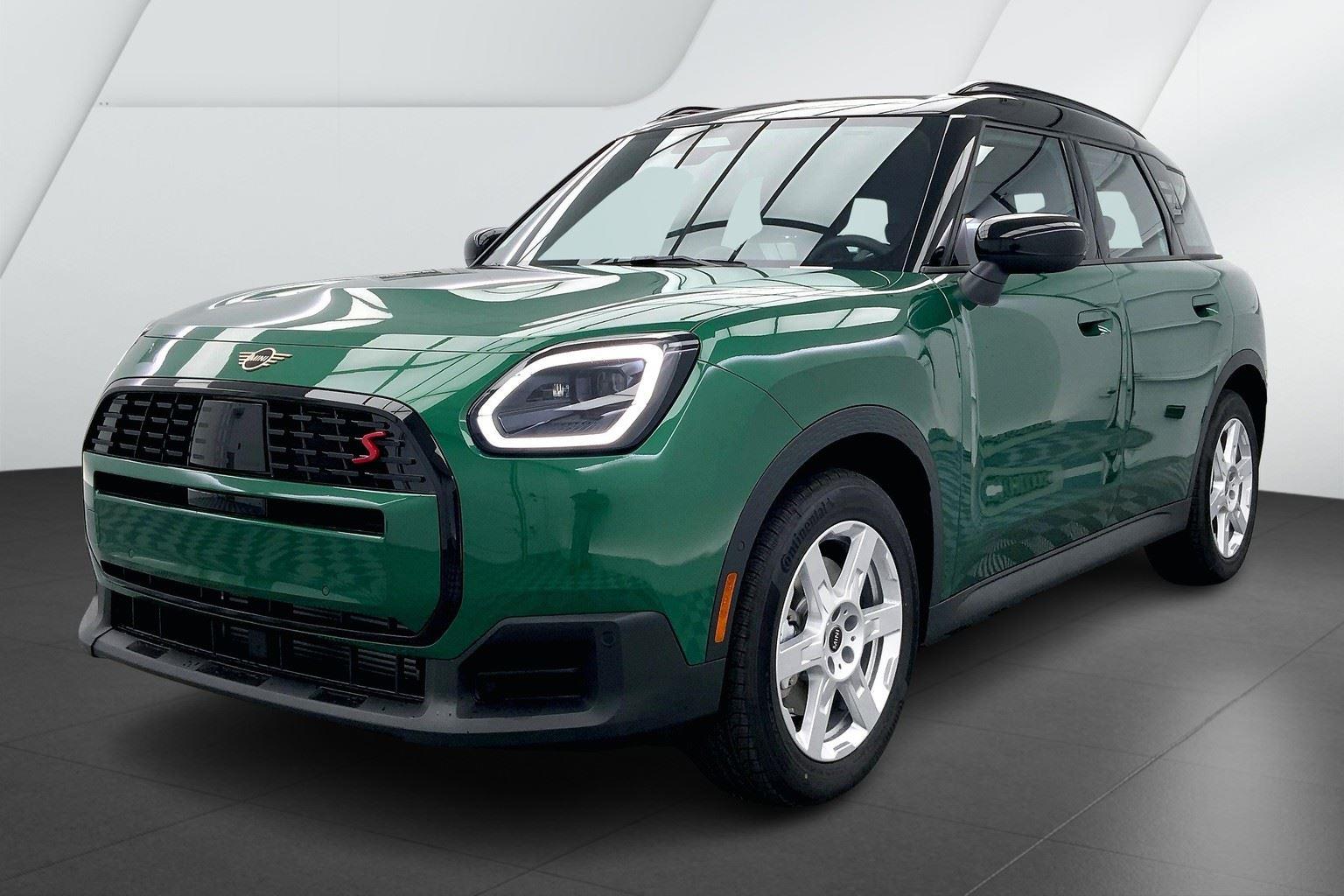 2026 MINI Countryman S's photo