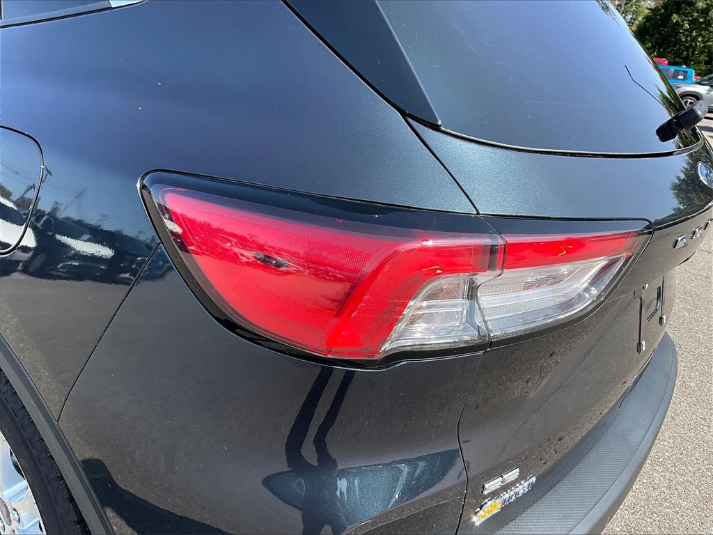 2022 Ford Escape SE photo 30