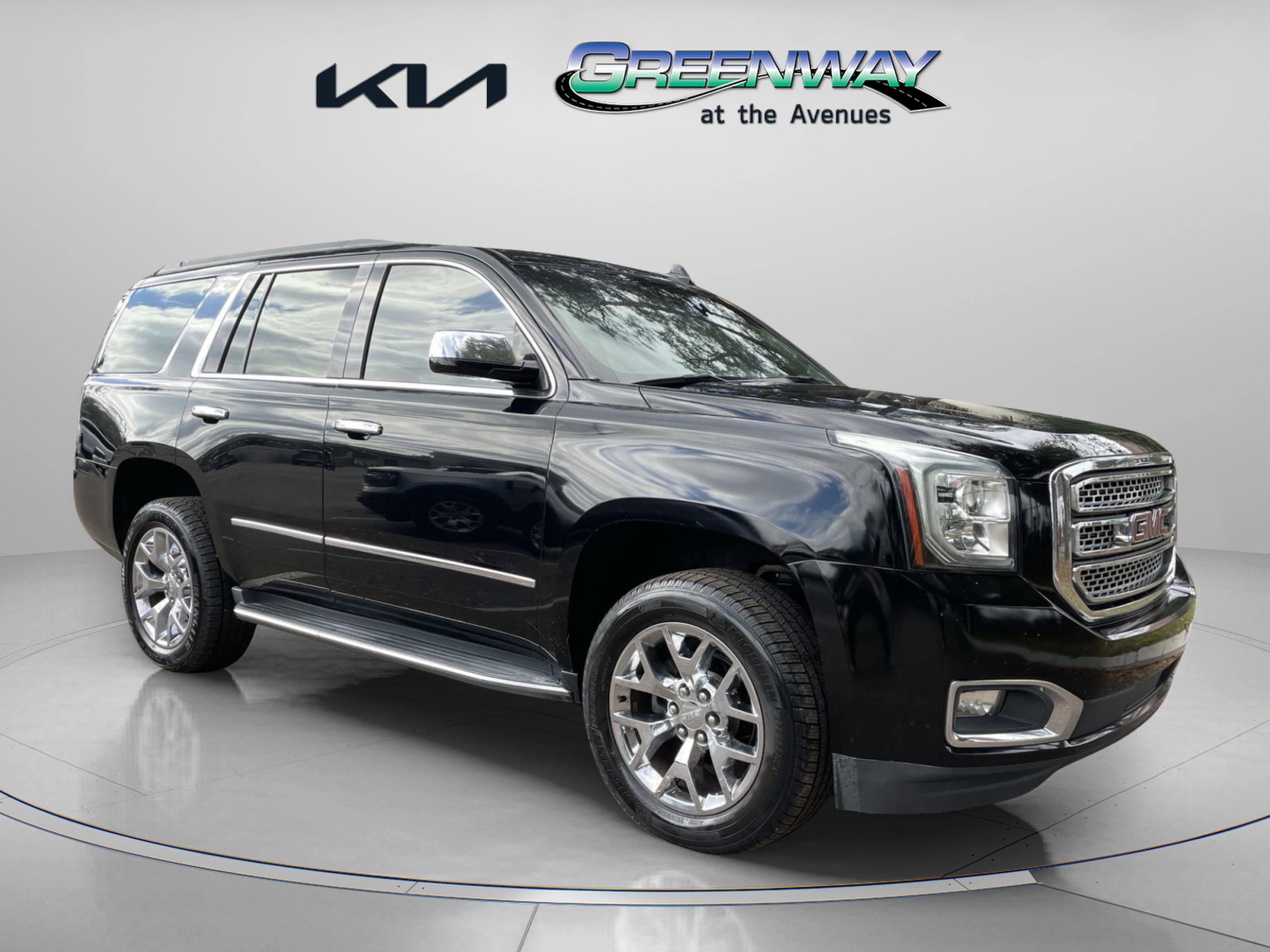 2019 GMC Yukon SLT's photo