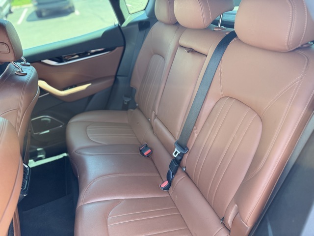2022 Maserati Levante GT photo 10