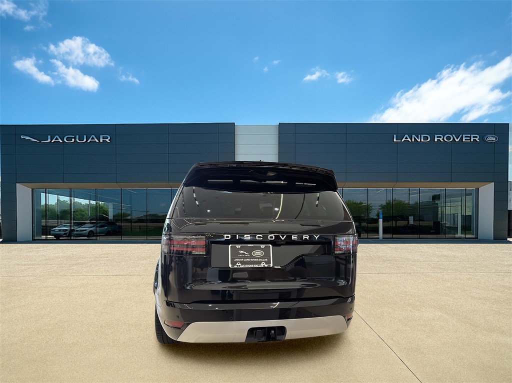 2025 Land Rover Discovery Metropolitan Edition photo 5