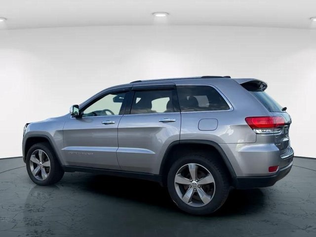 2015 Jeep Grand Cherokee Limited photo 2
