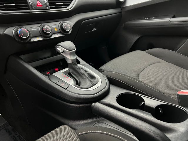 2024 Kia Forte LXS photo 14
